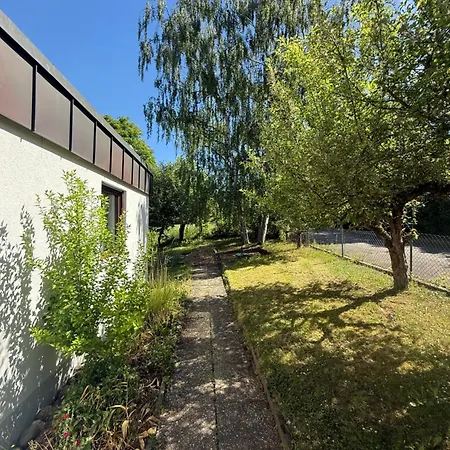 Am Guggenloch In Bei Wuerzburg Prázdninový dům *